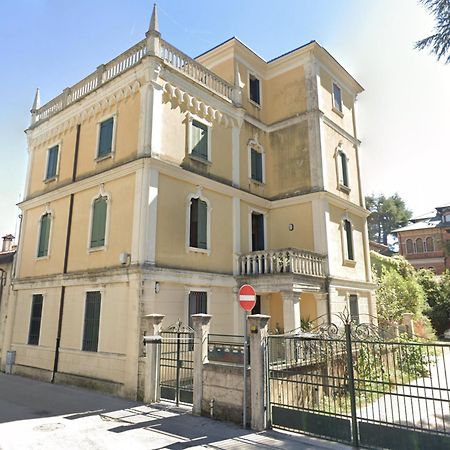 Civico 18 Bed & Breakfast บัสซาโน เดล กรัปปา ภายนอก รูปภาพ