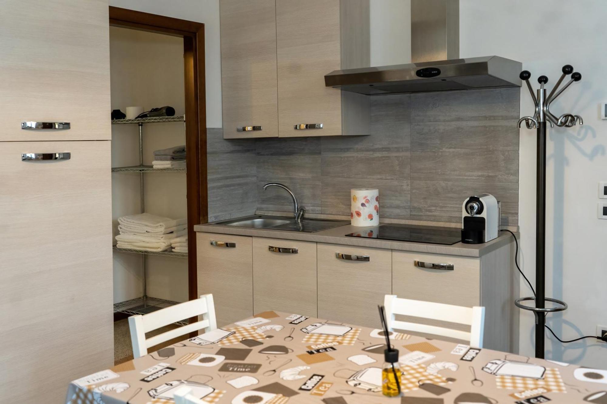 Civico 18 Bed & Breakfast บัสซาโน เดล กรัปปา ภายนอก รูปภาพ